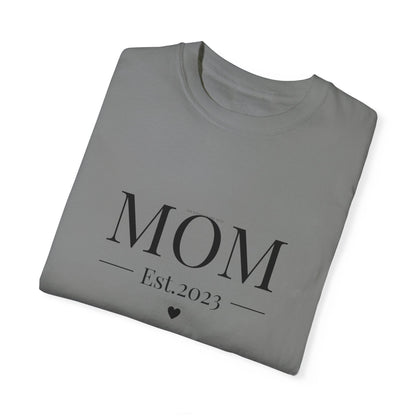 Mom Est. 2023 T-Shirt