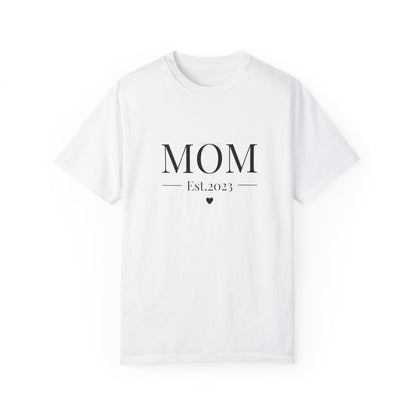Mom Est. 2023 T-Shirt